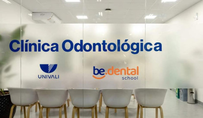 Implacil Osstem Expert Session atualiza docentes e eleva especializações da Univali Be Dental School